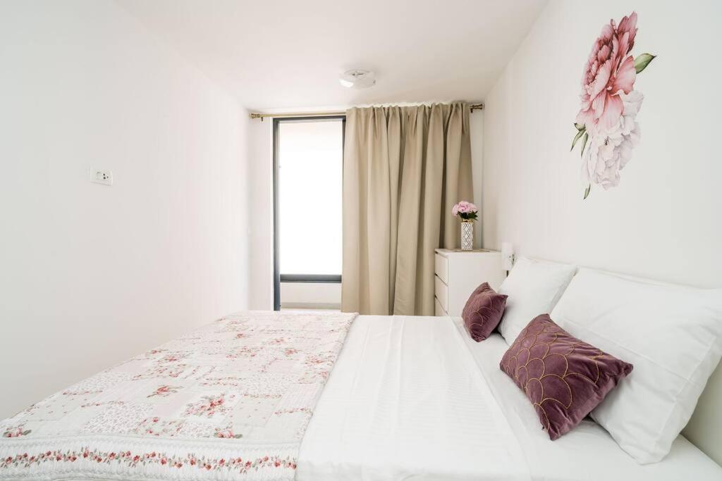 Apartment Nava - New And Spacious Gem - Free Parking دوبروفينك المظهر الخارجي الصورة