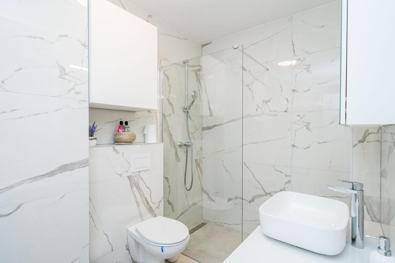 Apartment Nava - New And Spacious Gem - Free Parking دوبروفينك المظهر الخارجي الصورة